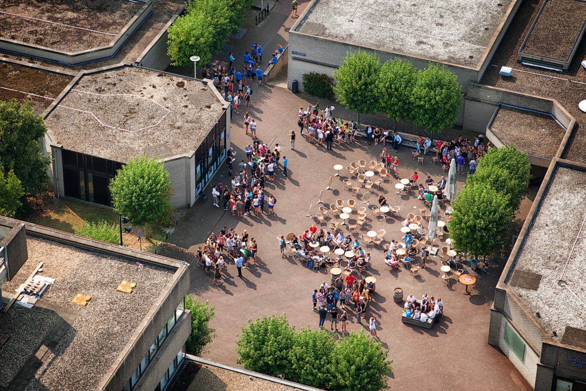 Het Cultuurcafé krijgt bediening - Vox magazine