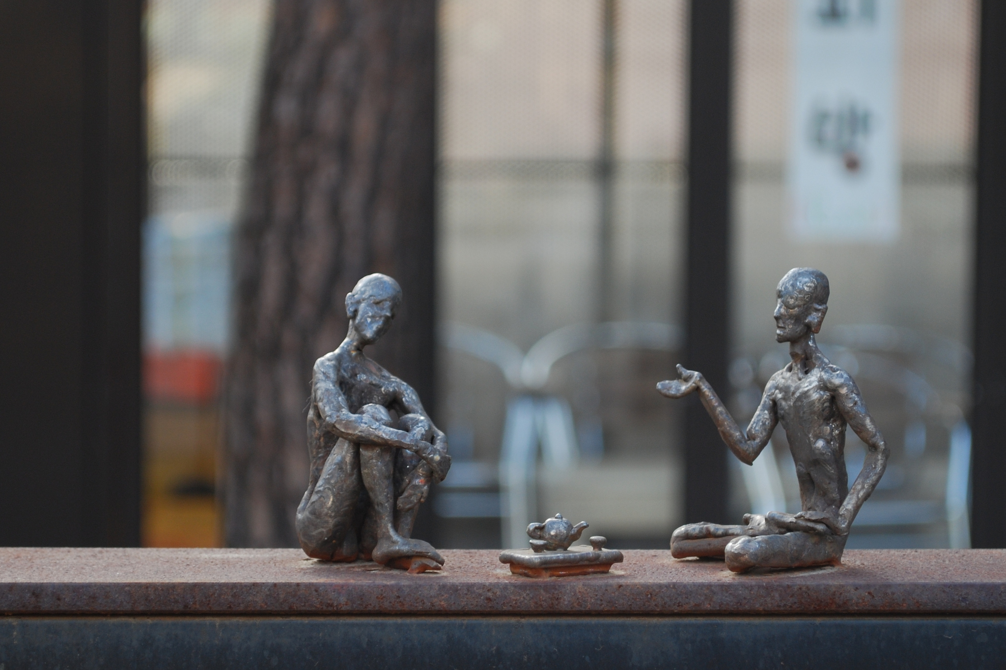 Iemand om mee te praten op 'Dutch Monday' - Vox magazine