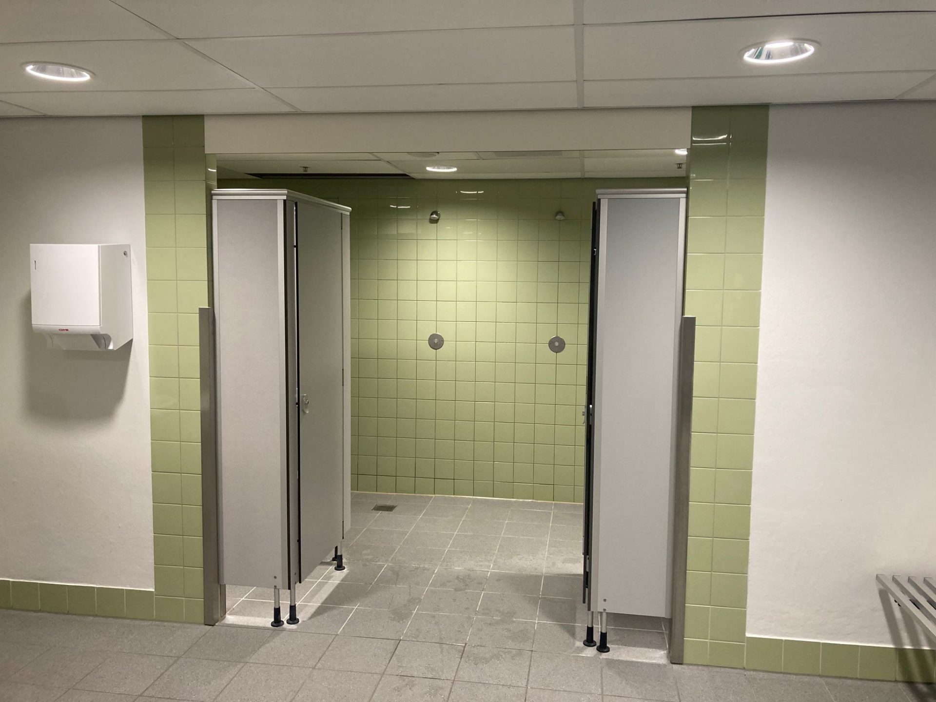 Kleedkamer vloeren - Diamond Flooring