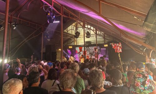 Femme Fugazi op DTRH. Foto: Vox